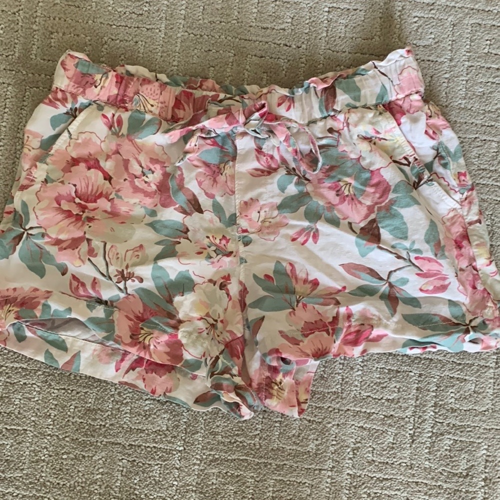 Loft Floral Shorts Size M